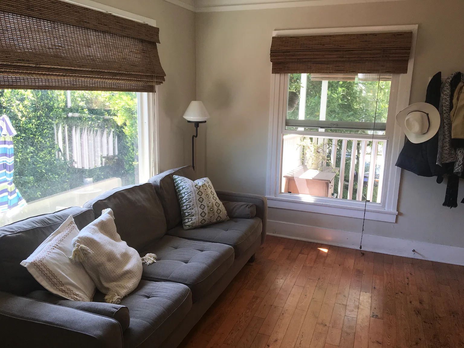 6 bed, 700 sqft, $4,400 — Photo 2