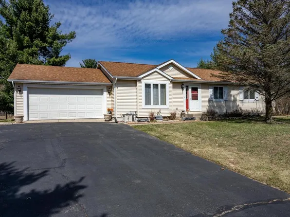 W6136 County Road A, New Lisbon, WI 53950