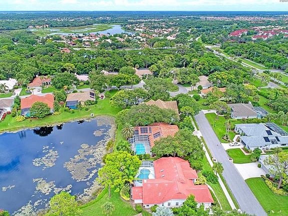 2nd image of 8407 Woodbriar Dr