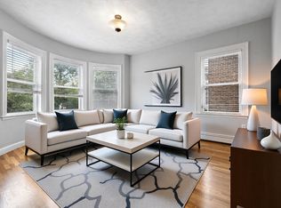 1433 Cambridge St #3, Cambridge, MA 02139