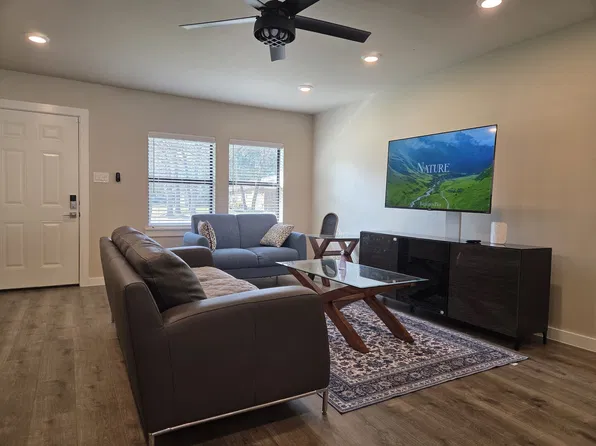 (undisclosed Address), Irving, TX 75061