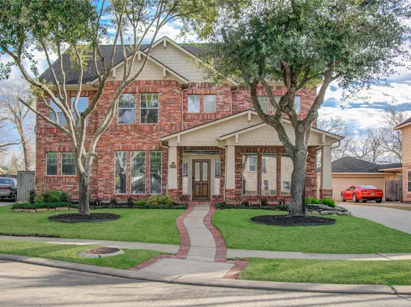 3730 Arundel Gardens Ln, Sugar Land, TX 77498