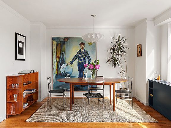 4th image of 1065 Park Ave #17B