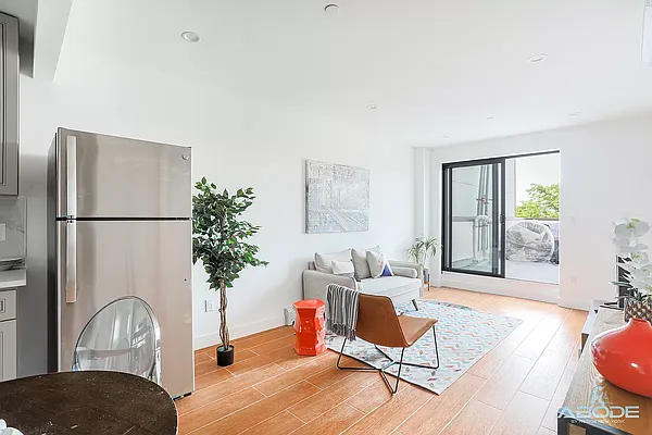 Rented by ABODE NYC LLC | media 9