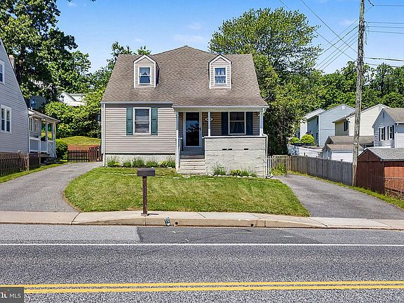 2nd image of 9836 Harford Rd