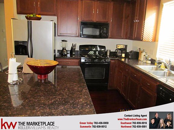 5th image of 9853 Iris Valley St