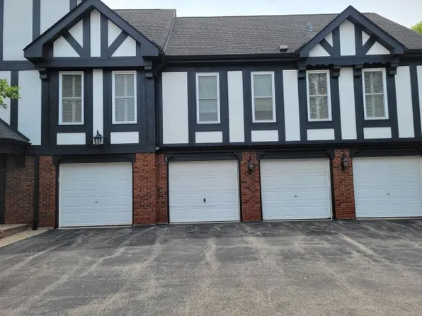 777 Garfield Ave APT A, Libertyville, IL 60048