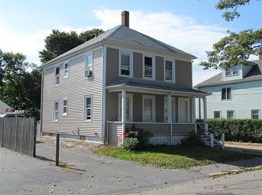2nd image of 11 Castle St