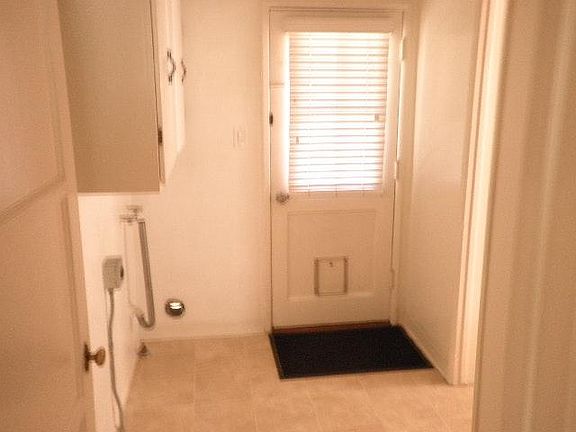 5th image of 4808 Hersholt Ave
