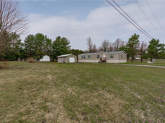 2nd image of 21695 Rock Ln