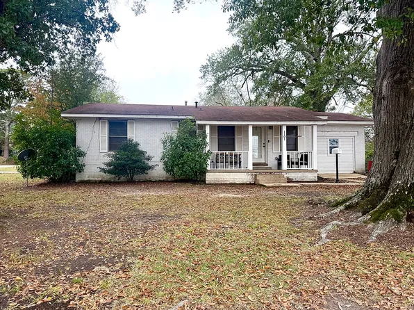 1101 Fairfield Dr, Ruston, LA 71270