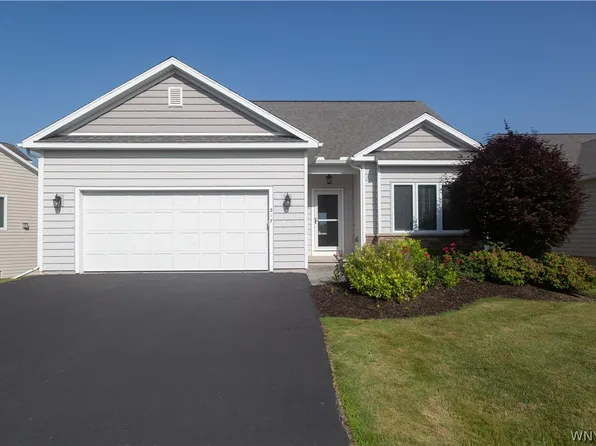 217 Marineview Dr, Chittenango, NY 13037