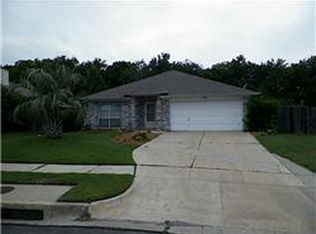 5902 Summerfield Dr, Arlington, TX 76018