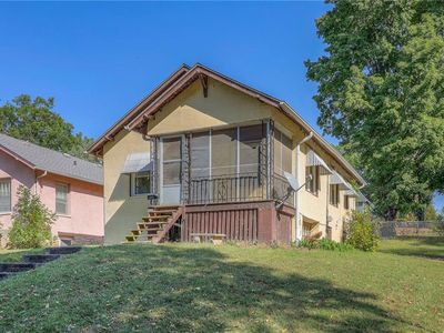 1029 Columbia Ave, Leavenworth, KS, 66048