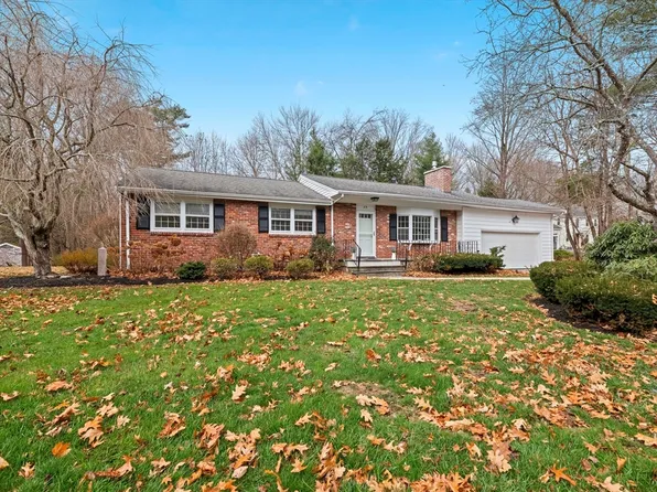 89 Windsor Ave, Acton, MA 01720