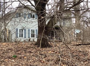 6406 White Oaks Rd, Harvard, IL 60033