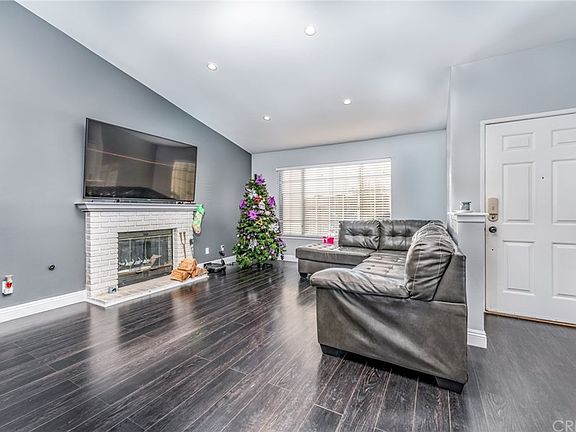 2nd image of 37546 Giavon St