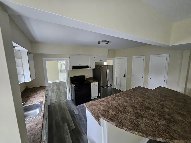 19 Negus St #3 — Photo 3