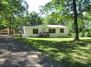14219 Hardin Rd, De Soto, MO 63020