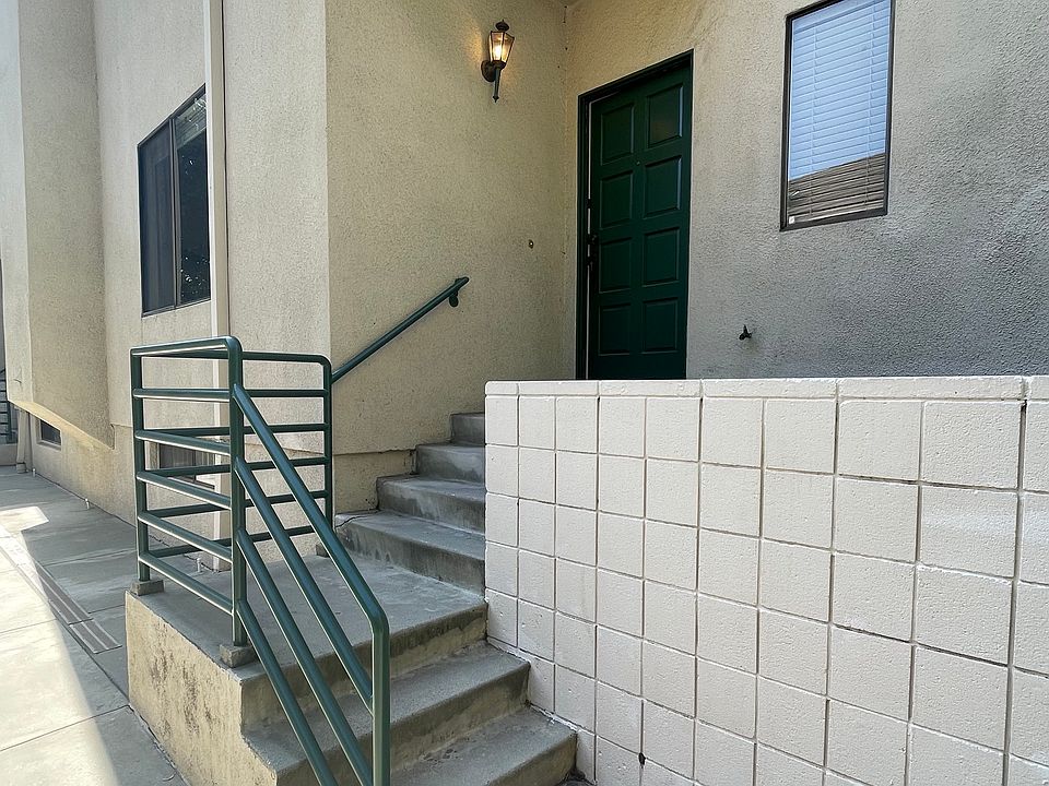 1st image of 1151 Pine St APT B