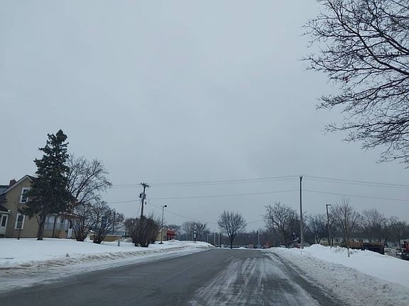 4th image of 427 Western Ln