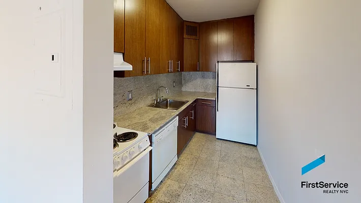 Rented by FirstService Realty (legacy) | media 13