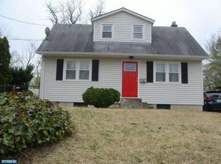 38 Center Oak Ave, Lawnside, NJ 08045