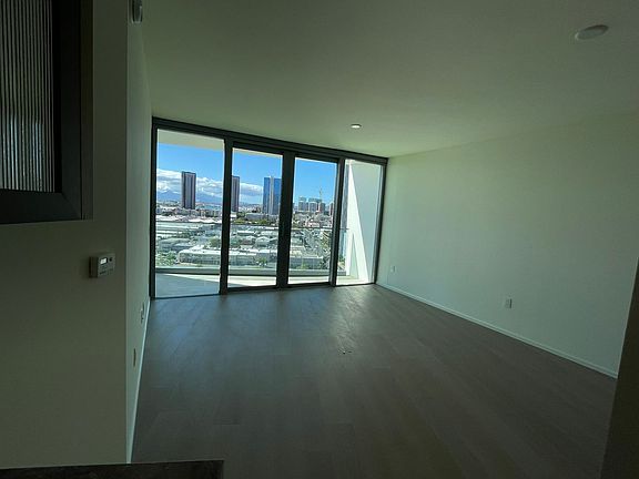 3rd image of 1000 Auahi St #1309