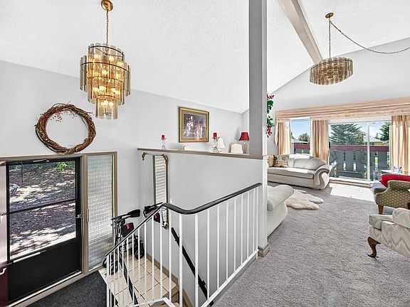 2nd image of 310 Huntham Pl NE