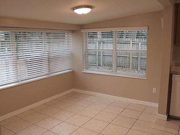 3rd image of 1 E Winter Park St #2