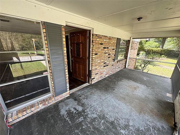 2nd image of 221 Strange Ave