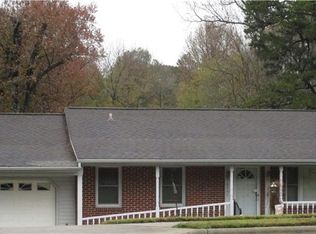 3207 Groometown Rd, Greensboro, NC 27407