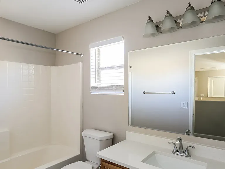 5182 W Vista Ave — Photo 16
