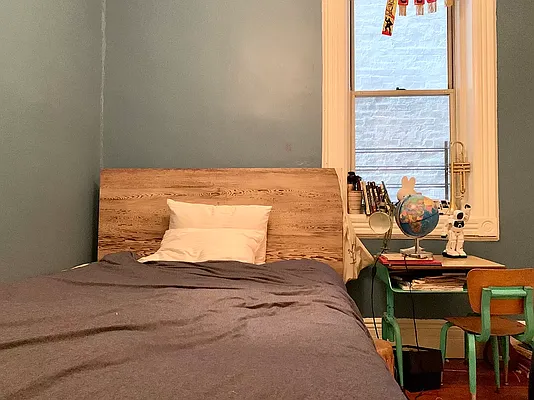 Rented by Garfield Realty  | media 24