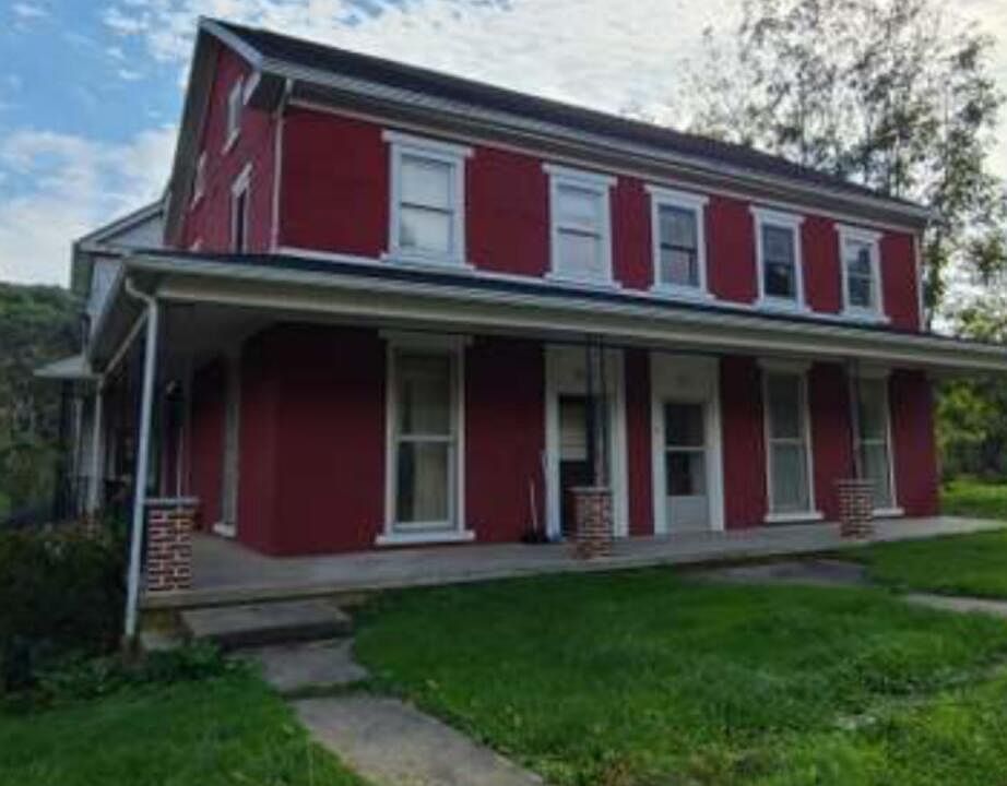 1st image of 1448 Hallowing Run Rd APT 2