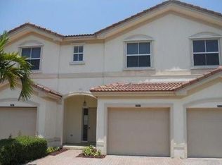 2581 Riverside Dr #2581, Coral Springs, FL 33065