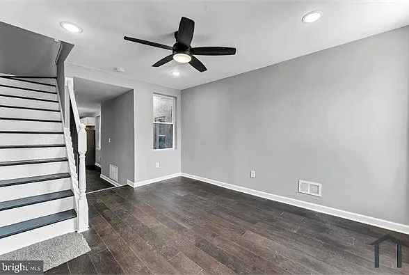 3 bed, $1,600 — Photo 3