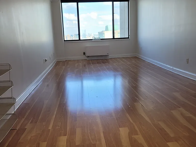 45 River Dr S #3301 — Photo 3