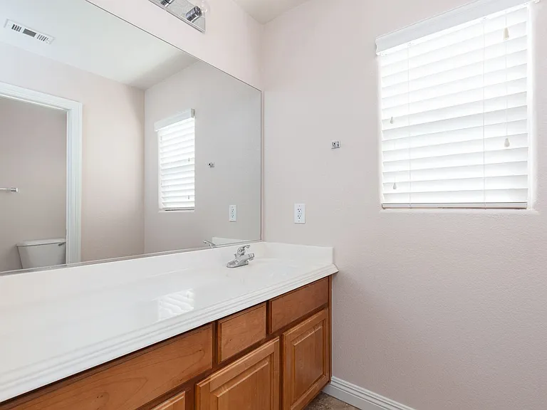 5163 Tunnel Falls Dr — Photo 33