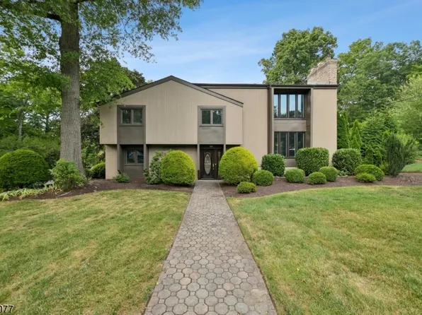 46 Wynnewood Rd, Livingston Twp., NJ 07039