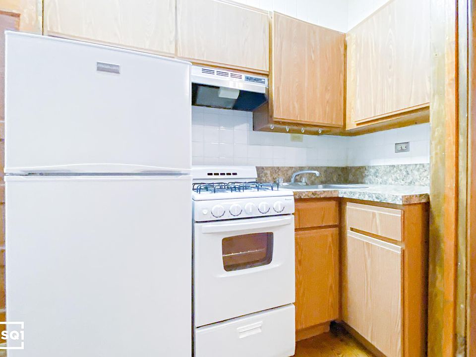 1st image of 2356 N Cambridge Ave APT 109