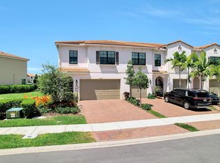 10043 Akenside Dr, Boca Raton, FL 33428