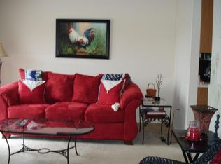 300D Locust St SE, Vienna, VA 22180