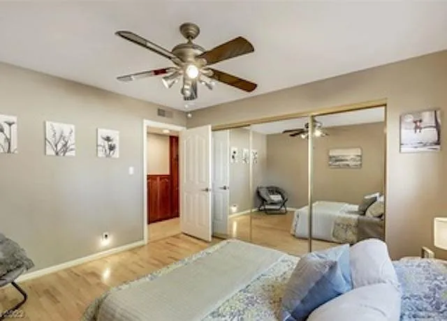3764 Pama Ln — Photo 16