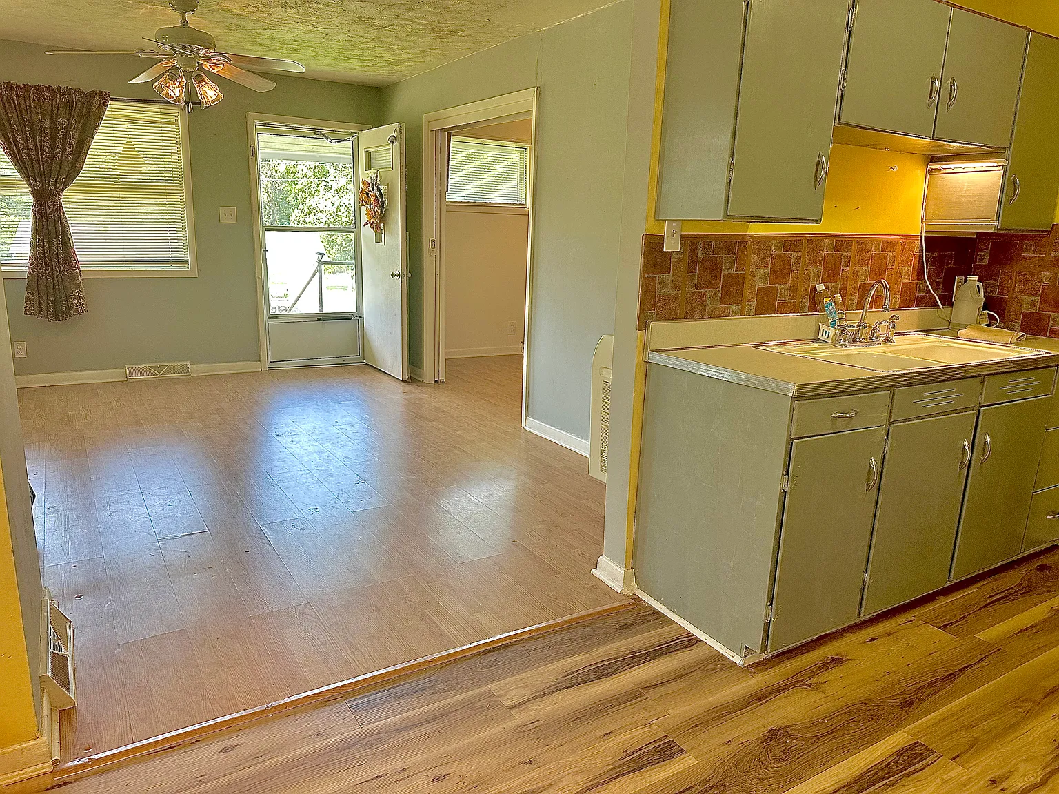 Gray Leaf Cir, Martinsville — Photo 2