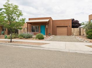 7613 Mesa Del Oro Ln, Santa Fe, NM 87507