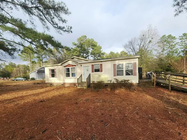 3860 Calico Ct NE, Leland, NC 28451