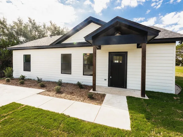 3618 Montego Blvd, Granbury, TX 76049