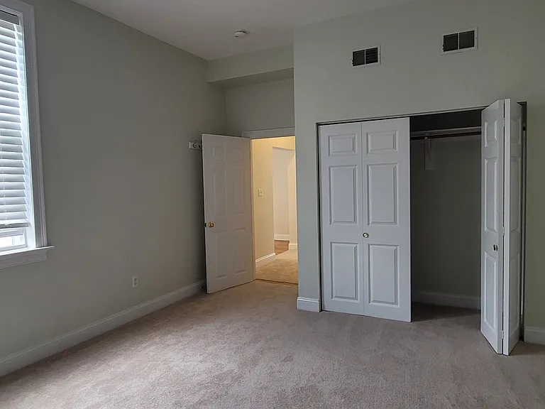 33 Randolph St #17 — Photo 5