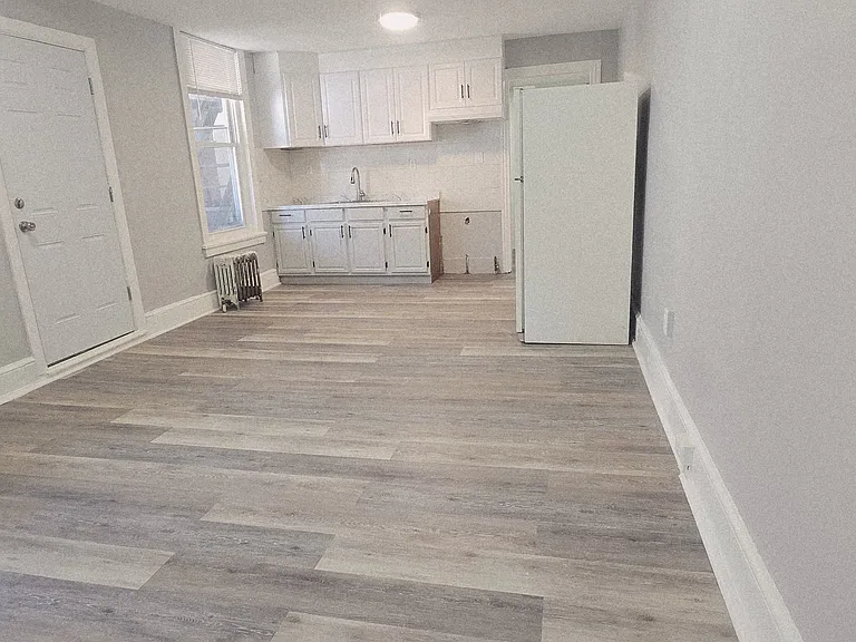 114 N 10th St #D — Photo 3
